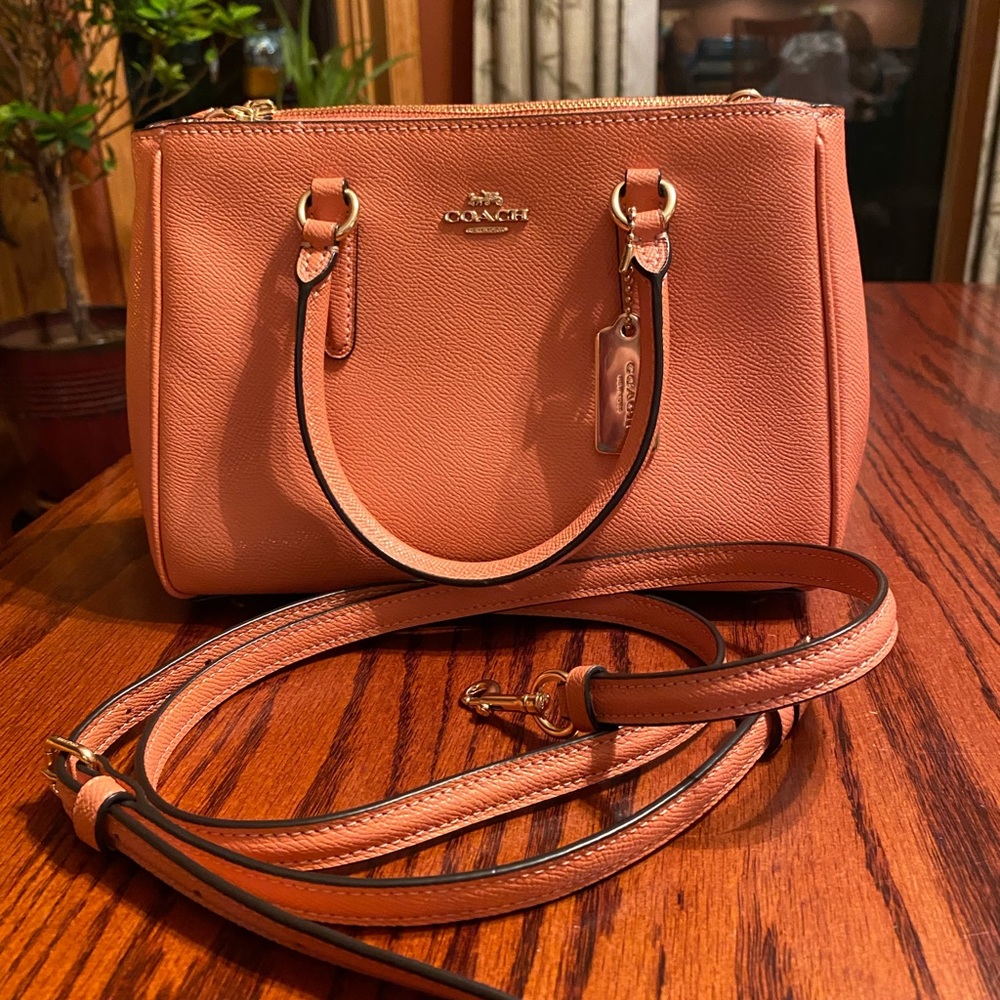 Coach bag, peach with gold hardware